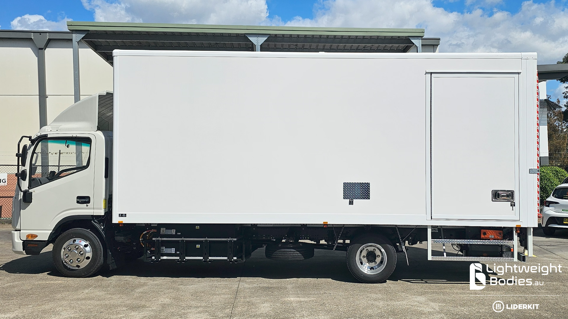 Lightweight Bodies.au Pantech 10 Pallet Cantilever 2.1