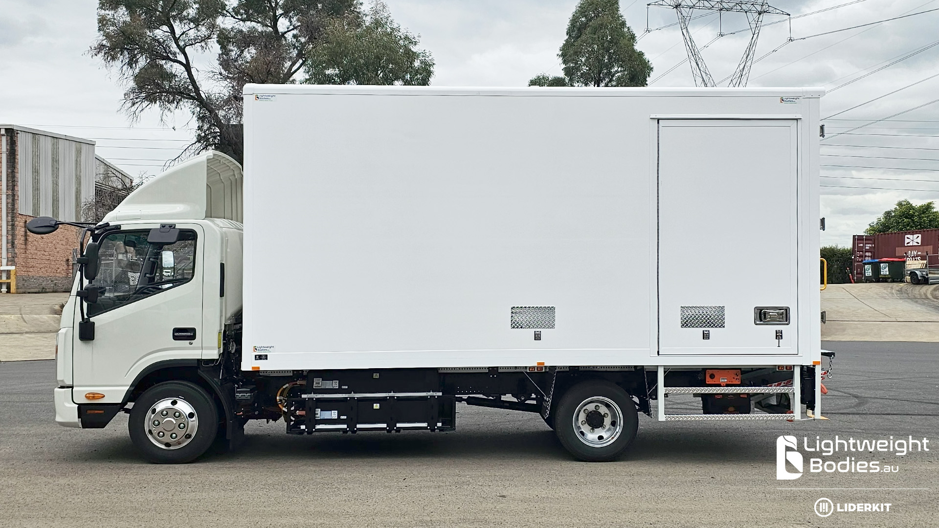 Lightweight Bodies.au Pantech 8 Pallet Tuckaway 1.3