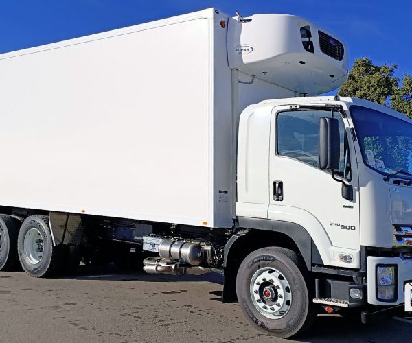 Lightweight Bodies Refrigerated 12 Pallet Body 1.7