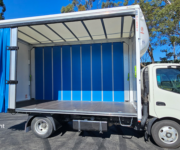 Lightweight-Bodies.au-Curtain-EasySlider-1.5