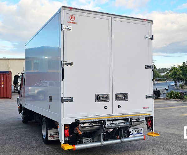Lightweight-Bodies.au-Hino-Dual-Cab-300-616 1.11