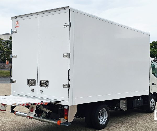 Lightweight Bodies.au - Pantech 4300L 2200W 2100H - 1.2