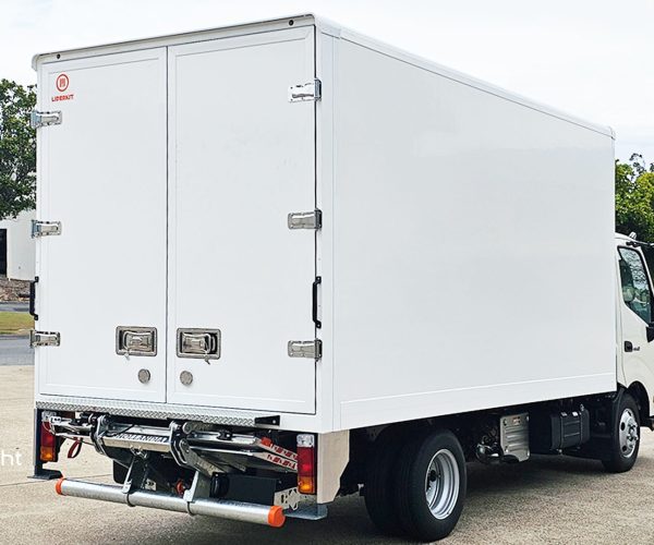 Lightweight Bodies.au - Pantech 4300L 2200W 2100H - 1.7