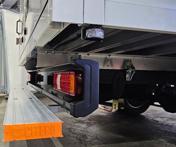 Lightweight Bodies.au - Super-Light Pantech 4300 1.16