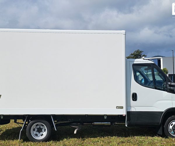 Lightweight Bodies.au - Super-Light Pantech 4300 1.4