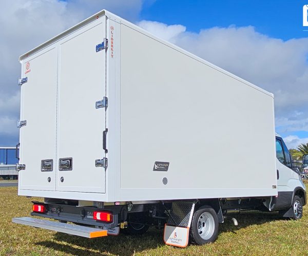 Lightweight Bodies.au - Super-Light Pantech 4300 1.5