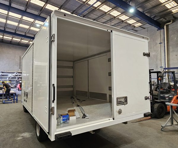 lightweight-bodies.au-sydney-1017