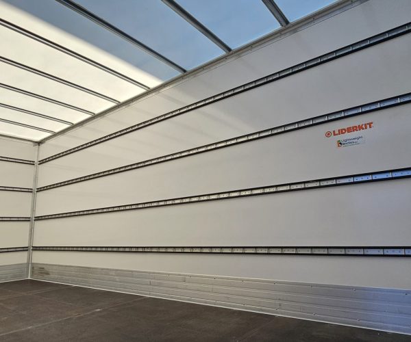 lightweight-bodies.au-sydney-1028