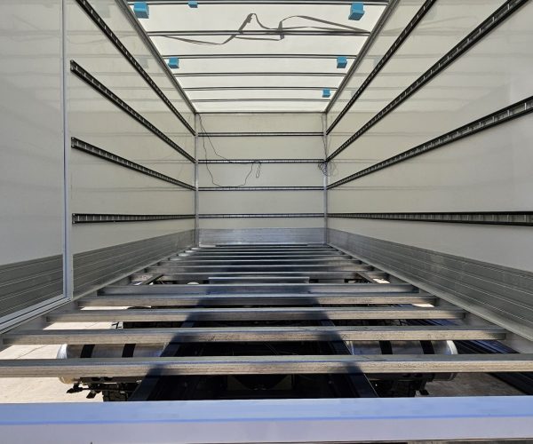 lightweight-bodies.au-sydney-1039